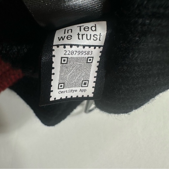 TED BAKER LONDON Mens Gloves Karrl Logo-Patch Black/Red Checked Poly Wool Blend - Picture 8 of 10